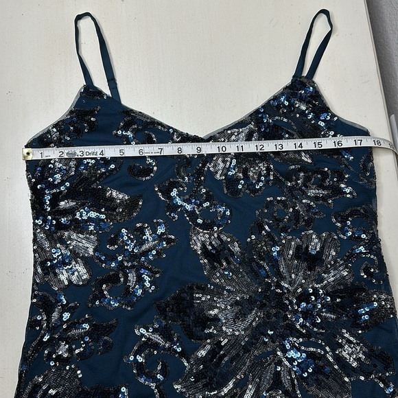 NWT WHBM Blue Sequin Flower Cami Size Small - Picture 9 of 11